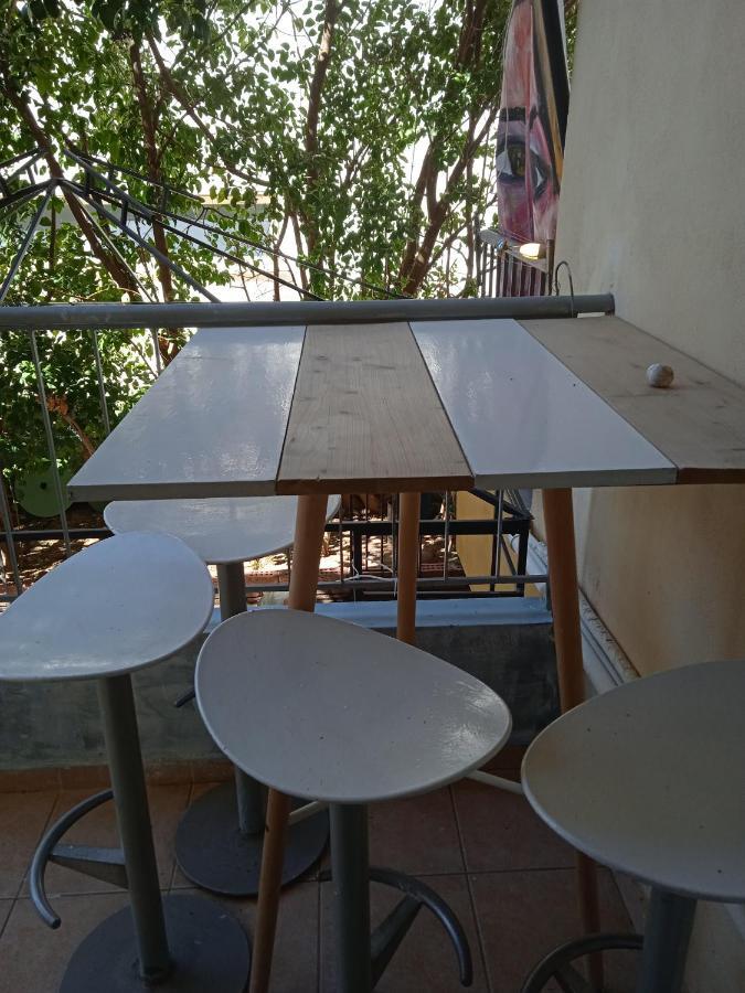 Apartment With Barbecue 1 Km Beach Athènes Extérieur photo